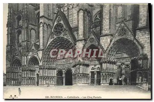 Cartes postales Bourges Cathedrale Les Cinq Portails