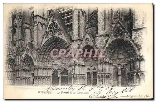 Ansichtskarte AK Bourges Le Portail de la Cathedrale