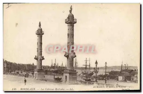 Cartes postales Bordeaux Les Colonnes Rostrales