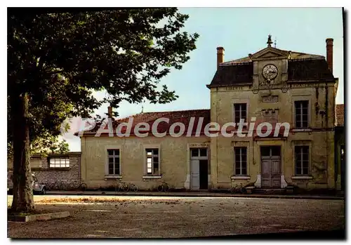 Cartes postales Bourg St Christophe le Groupe Scolaire