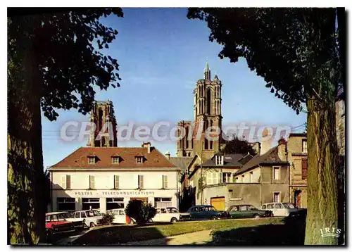 Cartes postales Laon Aisne vue sur la Cathedrale