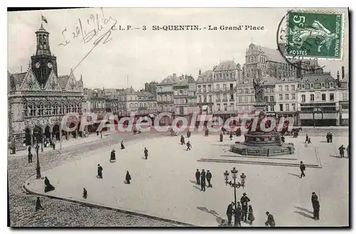 Cartes postales Saint Quentin la Grand'Place