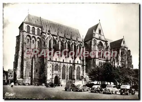 Cartes postales Saint Quentin Aisne la cathedrale Batie de 1290 au XV S