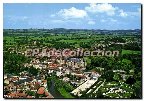 Ansichtskarte AK Lapalisse Allier Vue generale aerienne et le chateau