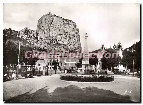 Cartes postales Castellane B A La place et le rocher