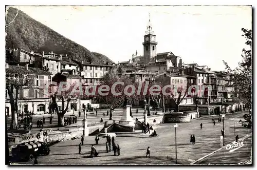 Cartes postales Digne Basses Alpes Place de la Liboration et Statue Gassendi