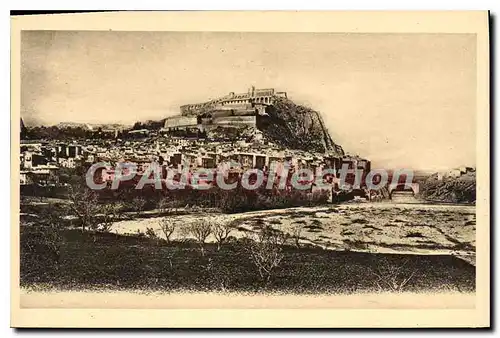 Cartes postales Les Alpes Pittoresque Sisteron Vue generale Cote Sud Est