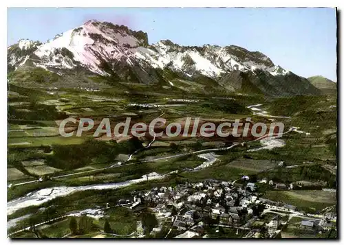 Cartes postales Saint Bonnet Htes Alpes Capitale du Champsaur Route Napoleon Vue generale aerienne Vallee du Dra