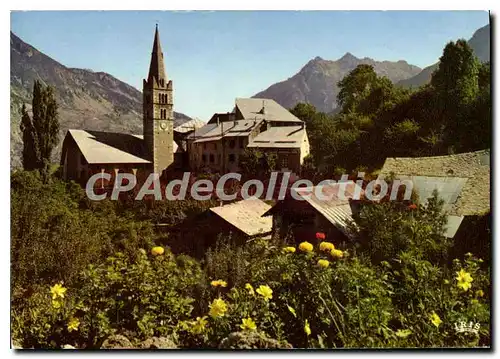 Ansichtskarte AK Hautes Alpes L'Eglise de Risoul et le pic de Guillestre