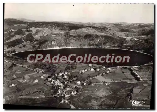 Ansichtskarte AK Lac d'Issarles et son Village Ardeche