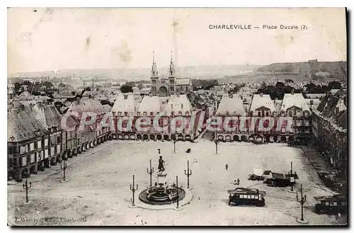 Cartes postales Charleville Place Ducale