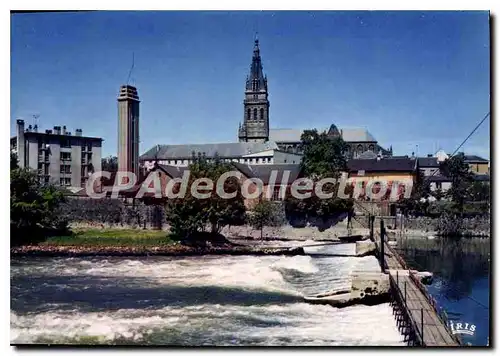 Ansichtskarte AK Charleville Mezieres Ardennes La Meuse et le Barrage