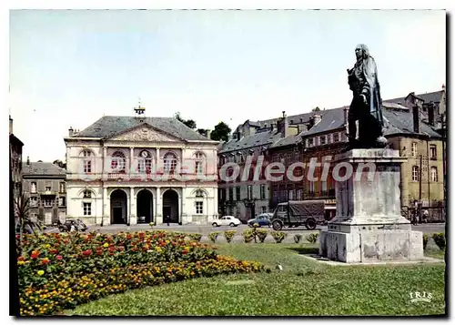 Cartes postales Sedan Ardennes Place Turenne et l'Hotel de Ville