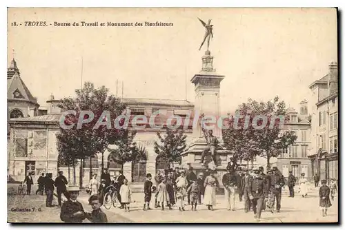 Cartes postales Troyes Bourse du Travail et Monument des Bienfaiteurs