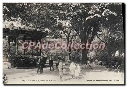 Ansichtskarte AK Troyes Jardin du Rocher