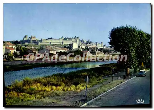 Cartes postales Cite de Carcassonne Aude Vue generale et les rives de l'Aude