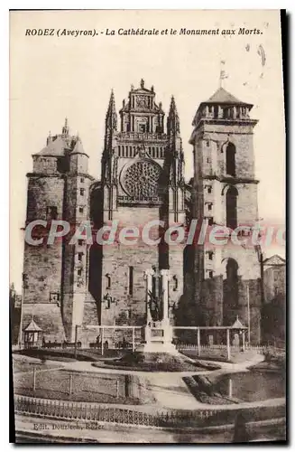 Ansichtskarte AK Rodez Aveyron La Cathedrale et le Monument aux Morts