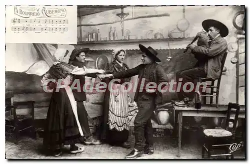 Cartes postales Types d'Auvergne La Bourree