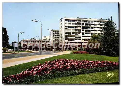 Cartes postales Angouleme Le Nouveau Quartier de la Gare et ses Beaux Jardins