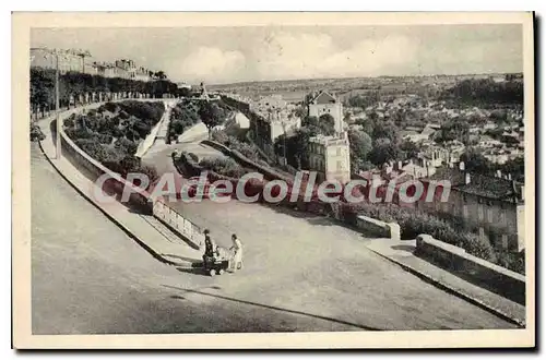 Cartes postales ANGOULEME les remparts et la ville