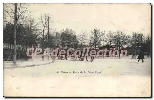 Cartes postales DIJON place de la R�publique