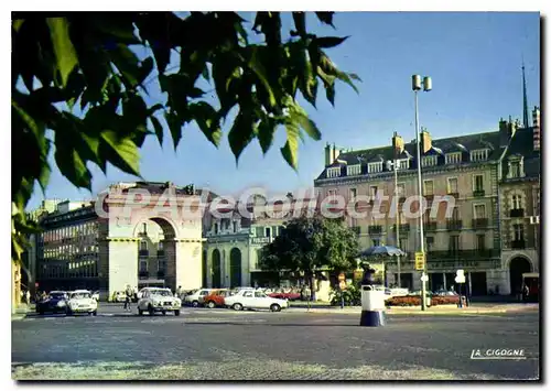 Cartes postales moderne DIJON place Darcy Porte Guillaume