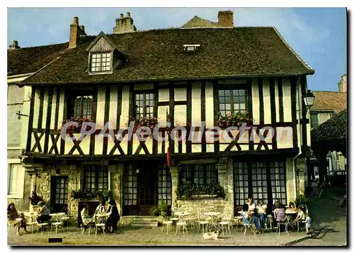 Cartes postales moderne NOLAY colombages