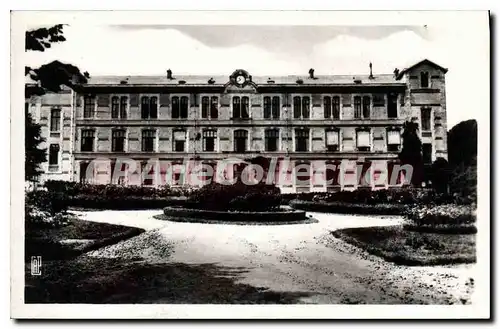 Cartes postales GUERET lyc�e de jeunes filles