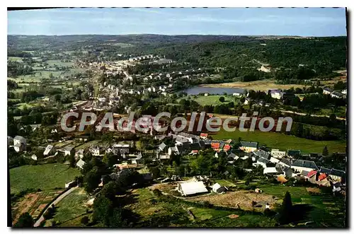 Cartes postales moderne LA COURTINE vue g�n�rale a�rienne �tang de Gratadour