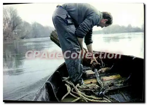 Cartes postales moderne SARLAT mus�e aquarium p�cheur de lamproie