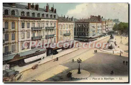 Cartes postales Valence Place De La Republique