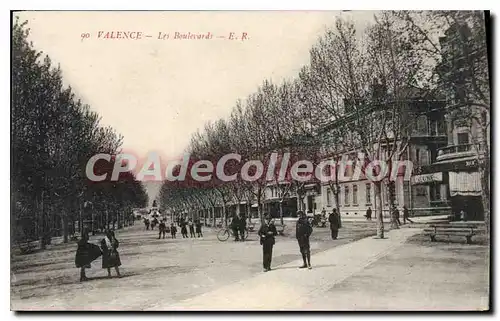 Ansichtskarte AK Valence Les Boulevards