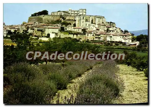 Cartes postales moderne Grignan Le Village Domine Par Le Chateau