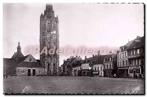 Cartes postales Verneuil Sur Avre Place De La Madeleine Et I'Eglise