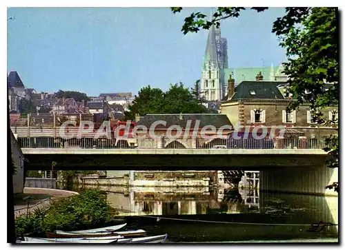 Cartes postales moderne Chartres L'Eure Et Les Fleches De La Cathedrale