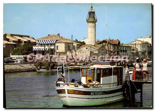 Cartes postales moderne Le Grau Du Roi En Attendant Le Depart De La Promenade