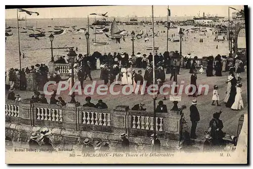 Cartes postales Arcachon Place Thiers et le Debarcadere