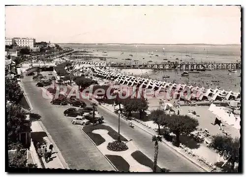 Cartes postales moderne Arcachon Vue Generale de la Plage et des Boulevards Promenade