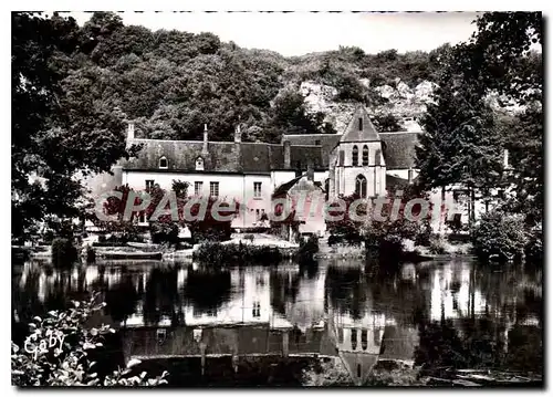 Ansichtskarte AK Les Roches L'Eglise vue des Bords du Loir