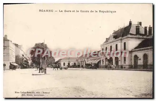 Cartes postales Roanne La Gare et le Cours de la Republique