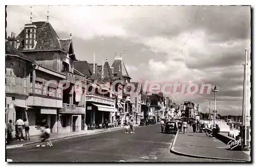 Cartes postales La Baule Boulevard Hennecart Brasserie de l'Ocean