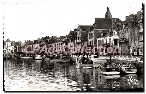 Cartes postales Le Croisic Le Quai d'Aiguillon et le Port