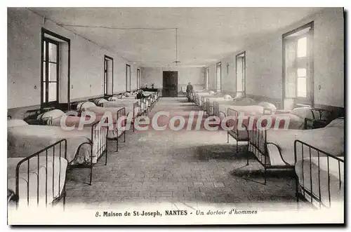 Cartes postales Maison de St Joseph Nantes Un Dortoir d'hommes