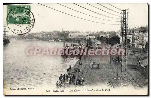 Cartes postales Nantes Les Quais et l'Escadre dans le Port