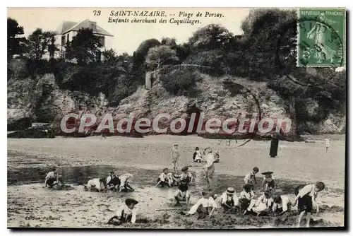 Cartes postales Saint Nazaire Plage De Porsay enfants cherchant des coquillages