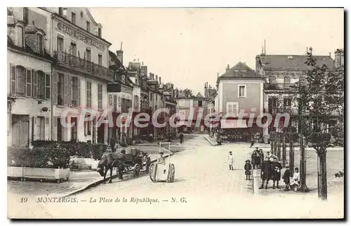 Cartes postales Montargis La Place De La R�publique