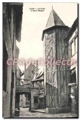 Cartes postales Gien Le Puits A Deux �tages