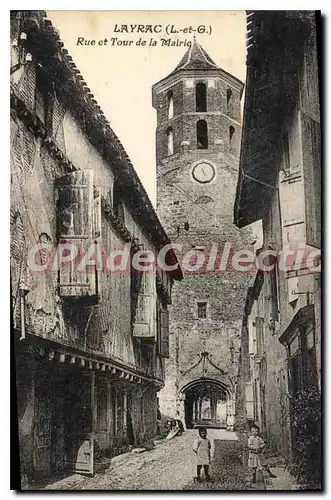 Cartes postales Layrac Rue Et Tour De La Mairie