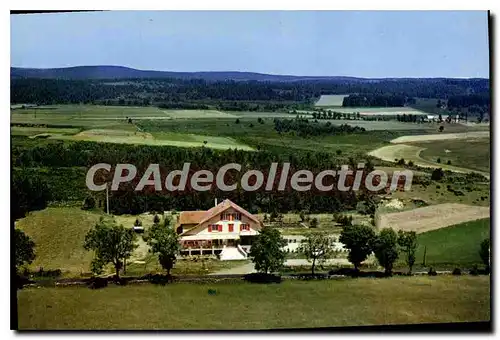 Cartes postales moderne Chasserades Vue Aerienne h�tel des sources