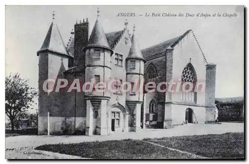 Cartes postales Angers Le Petit Chateau Des Ducs D'Anjou Et La Chapelle